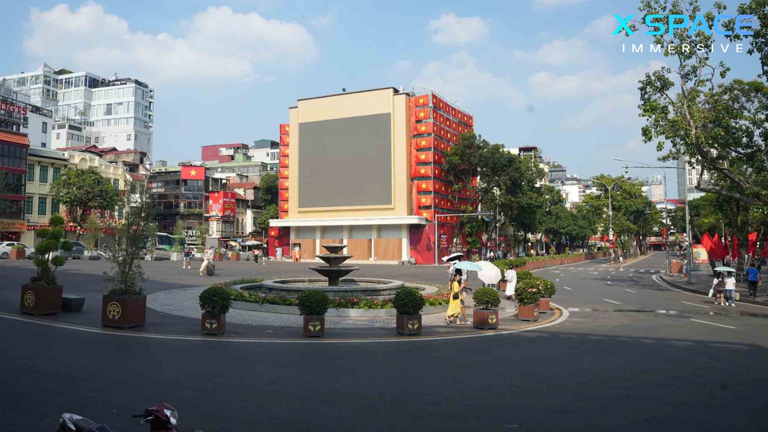 Dong Kinh Nghia Thuc Square Hanoi near Hoan Kiem Lake